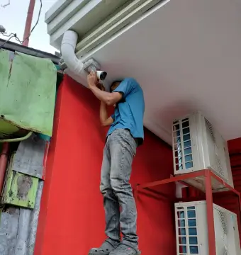 Smart surveillance network camera system installation